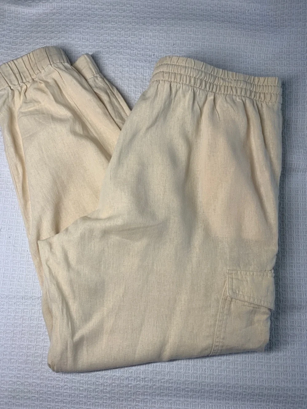 Banana Republic linen blend butter yellow cargo joggers size large